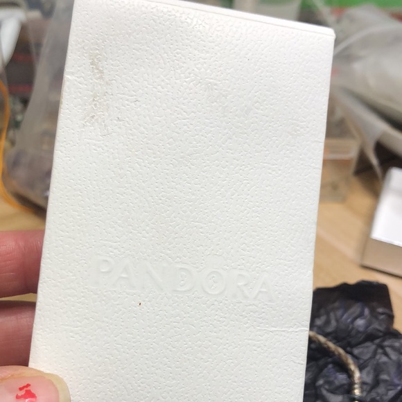 Pandora double leather bracelet - Picture 9 of 10